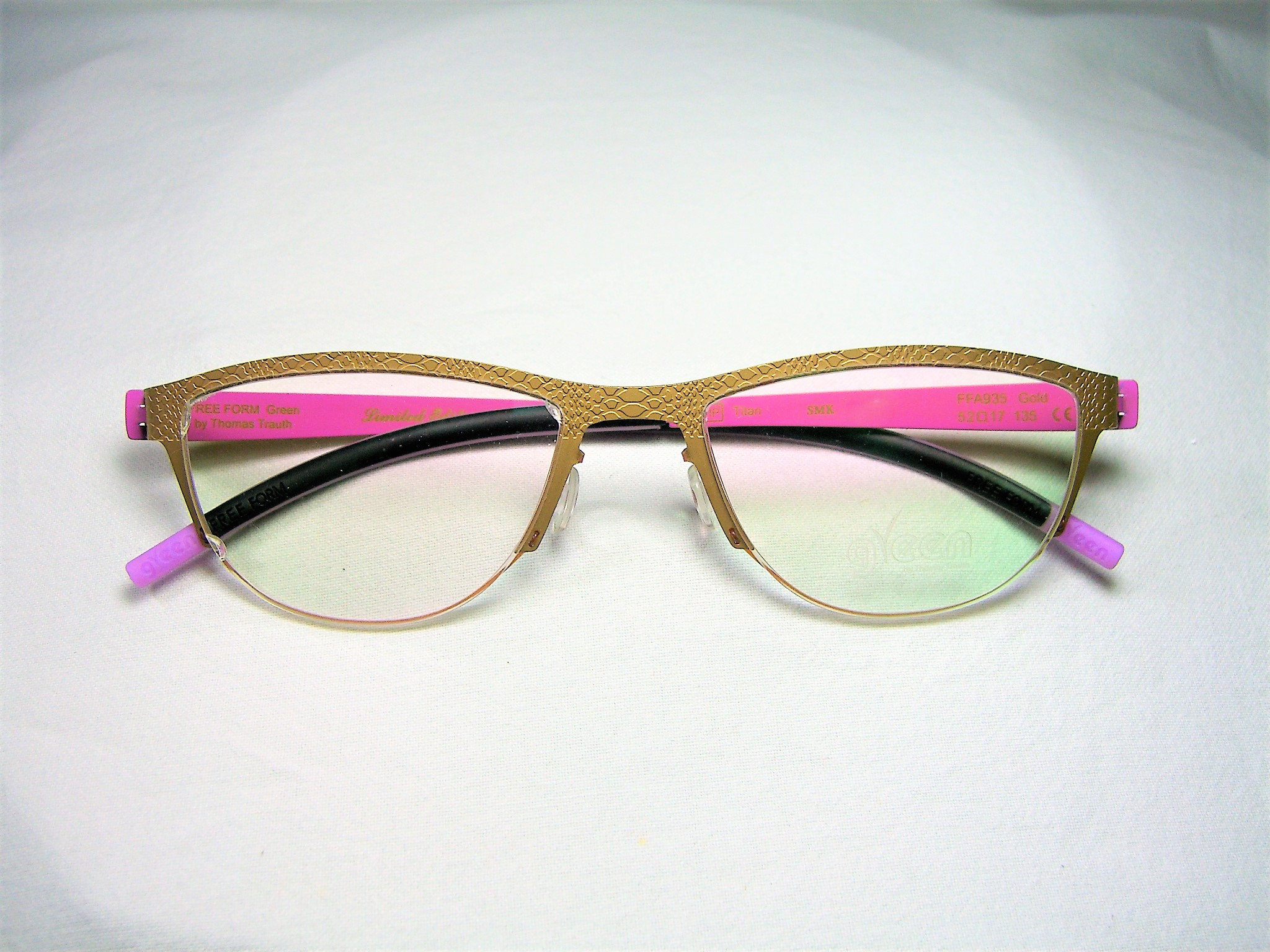Free Form Green, Eyeglasses, Titanium, Wayfarer, Oval