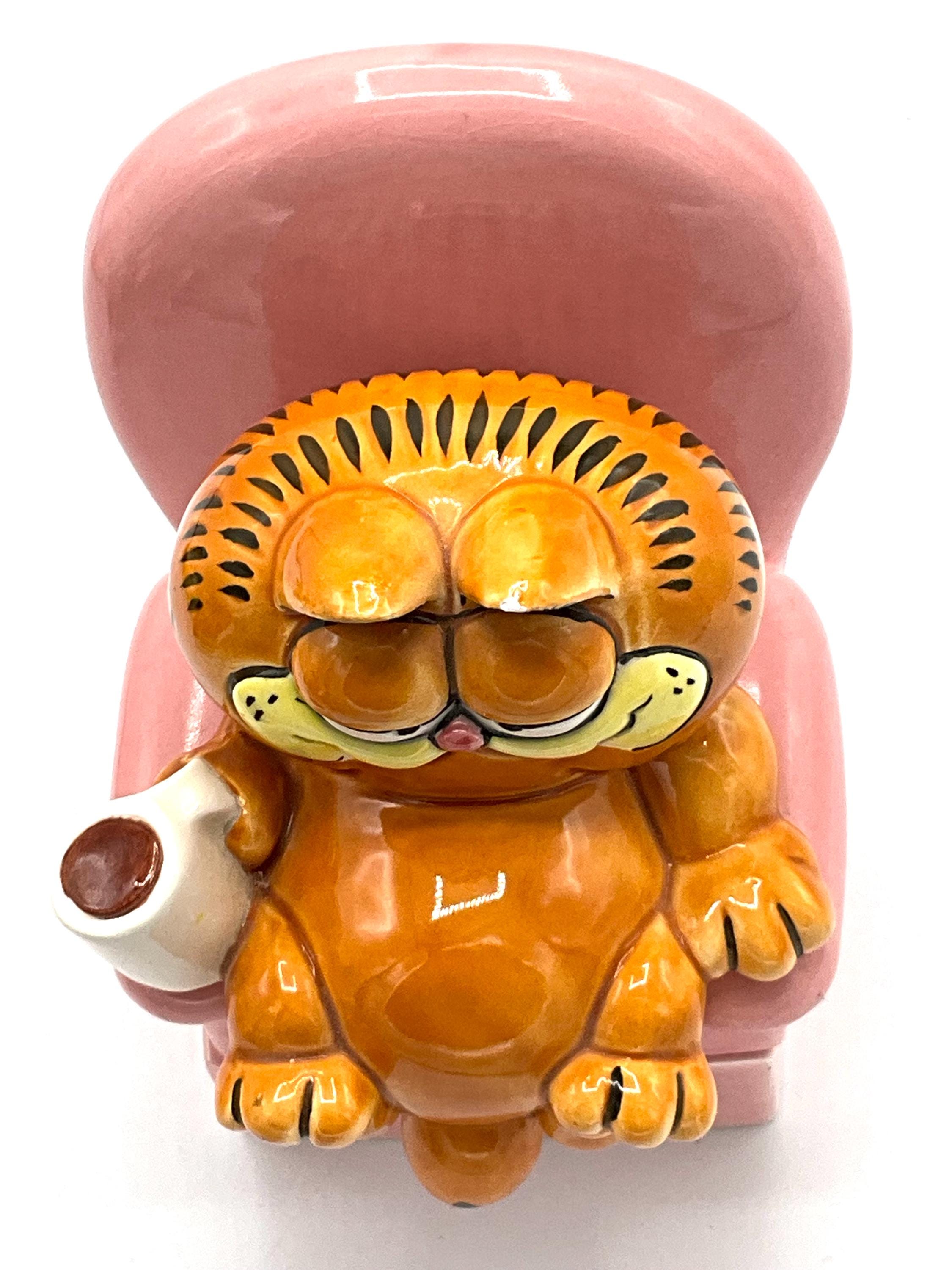 Gorgeous Collectible and Vintage Rare Ceramic Jewelry