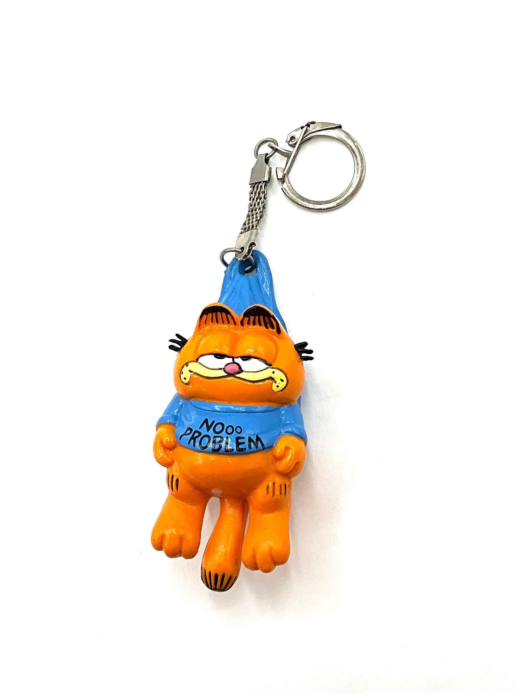 Gorgeous Collectible or Vintage Garfield is Figurine or Keychain