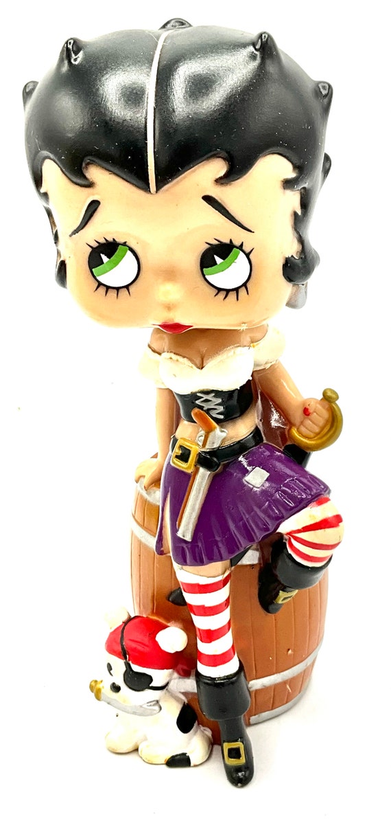 Gorgeous Collectible Betty Boop Pirate Buccaneer, Bobblehead