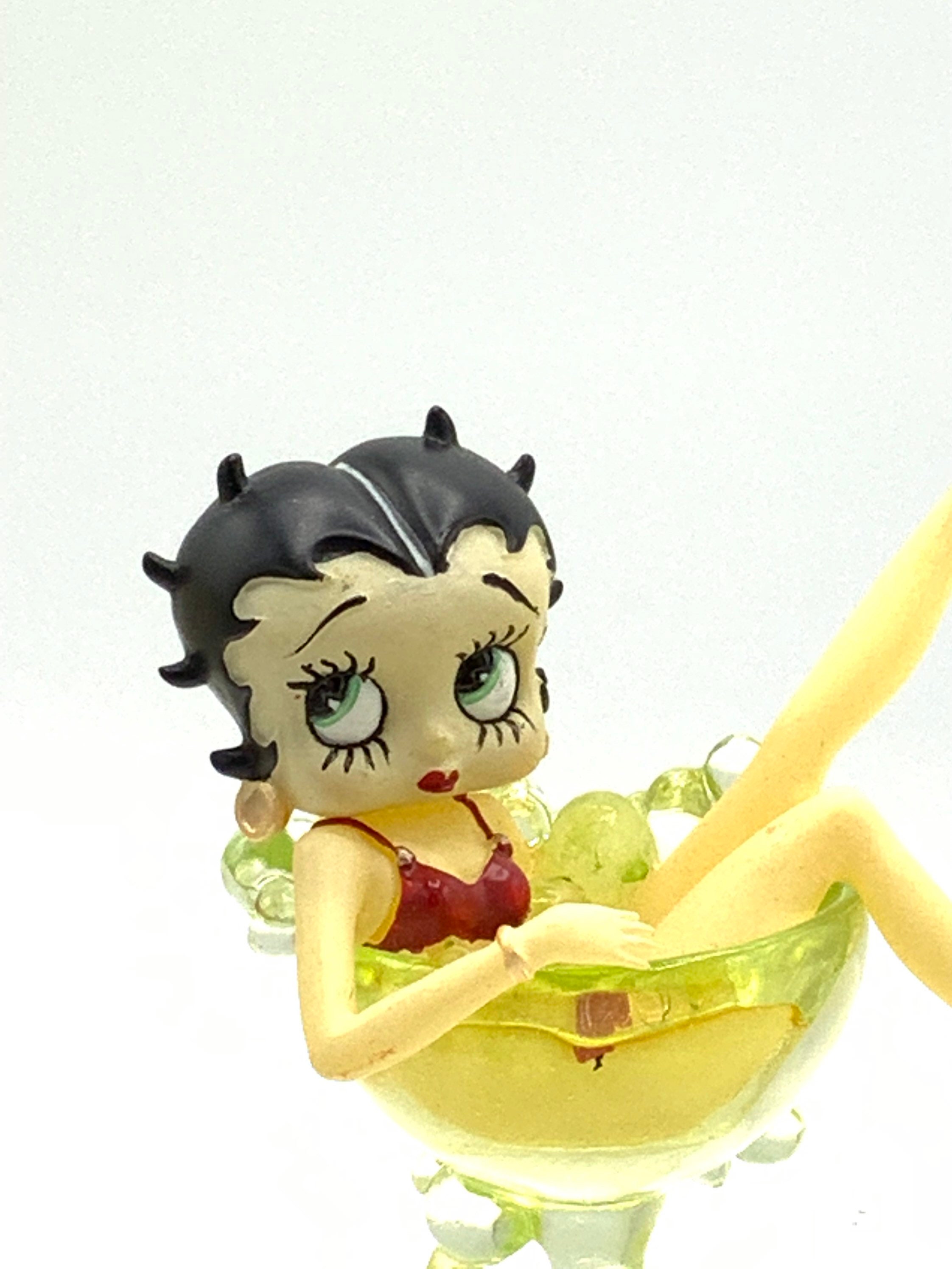 Betty Boop フィギュア カクテルグラス Gorgeous Vintage Betty Boop on a Martini Glass, Red Dress