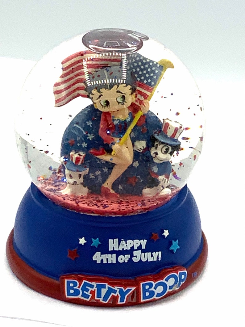 betty boop snow globe st pattys day