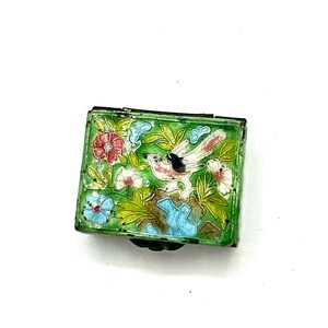 Gorgeous collectible and Vintage Chinese Enamel cloisonne trinket box, rectangle.