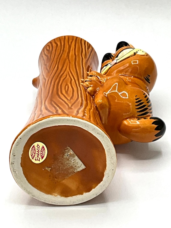 Gorgeous Collectible and Vintage Garfield 3D Vase, Cat, Tree