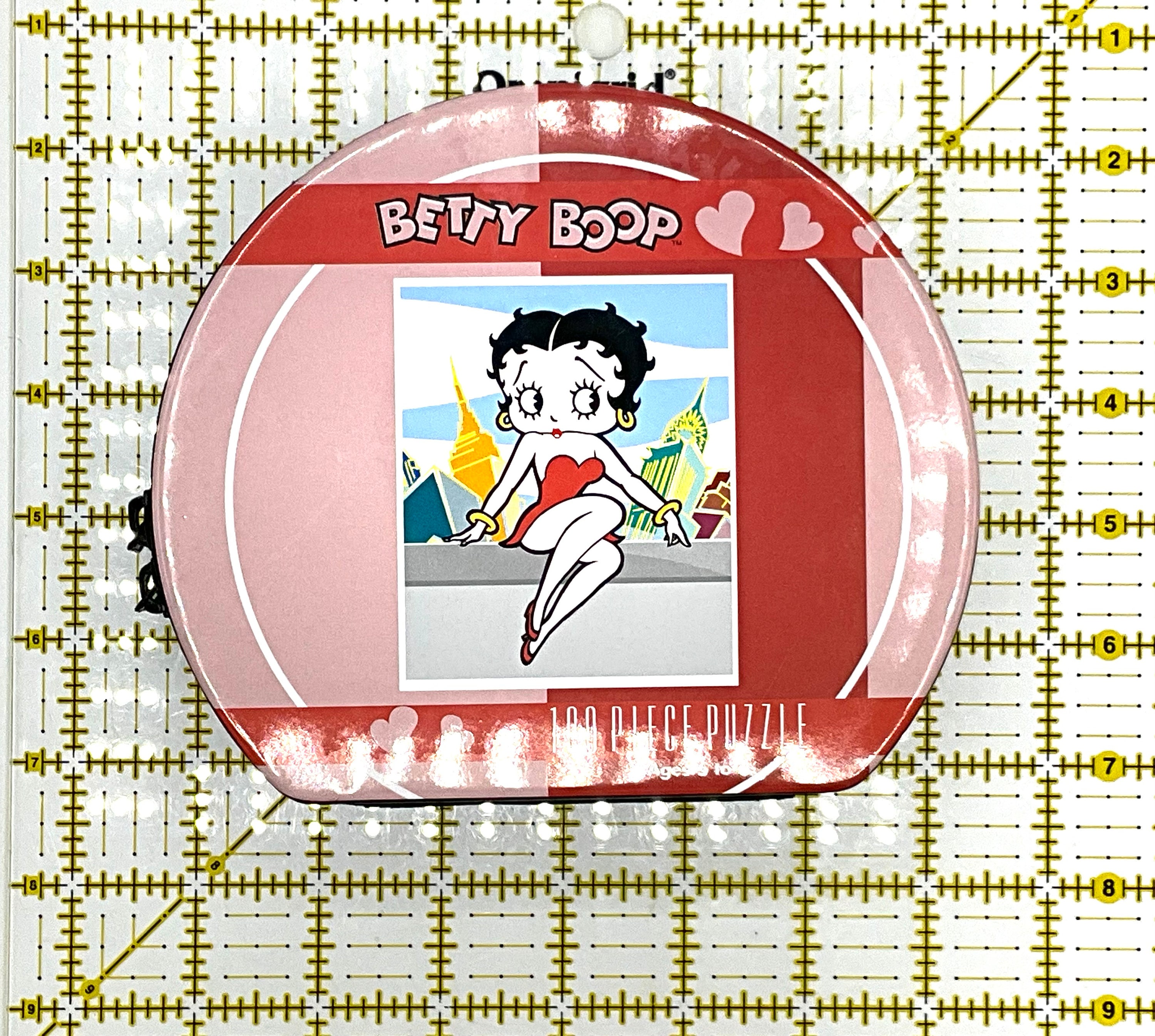 Gorgeous Collectible And.vintage Betty Boop Puzzle, Box, Red Dress