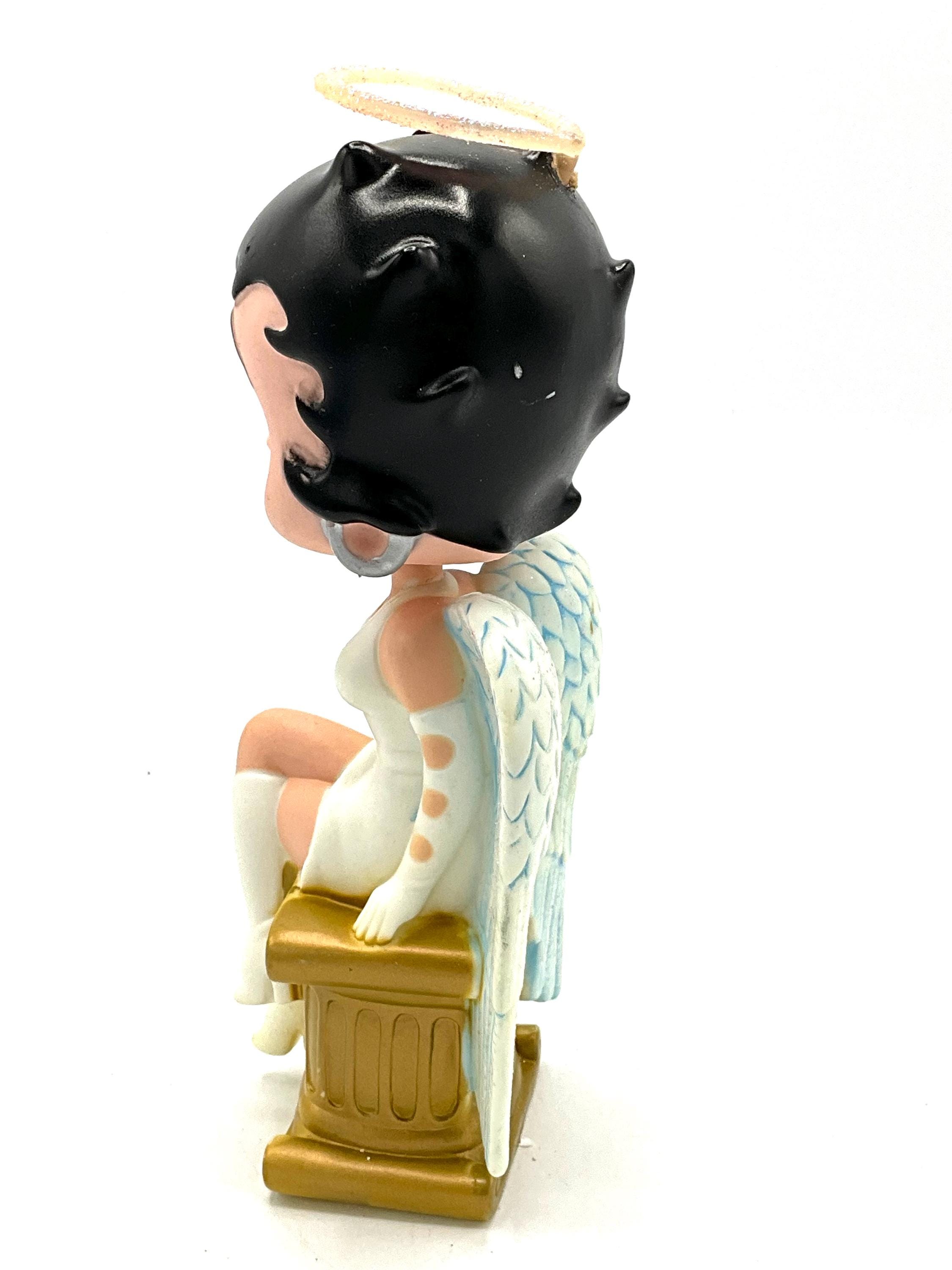 Gorgeous Collectible Betty Boop as an Angel, Wings , Bobblehead
