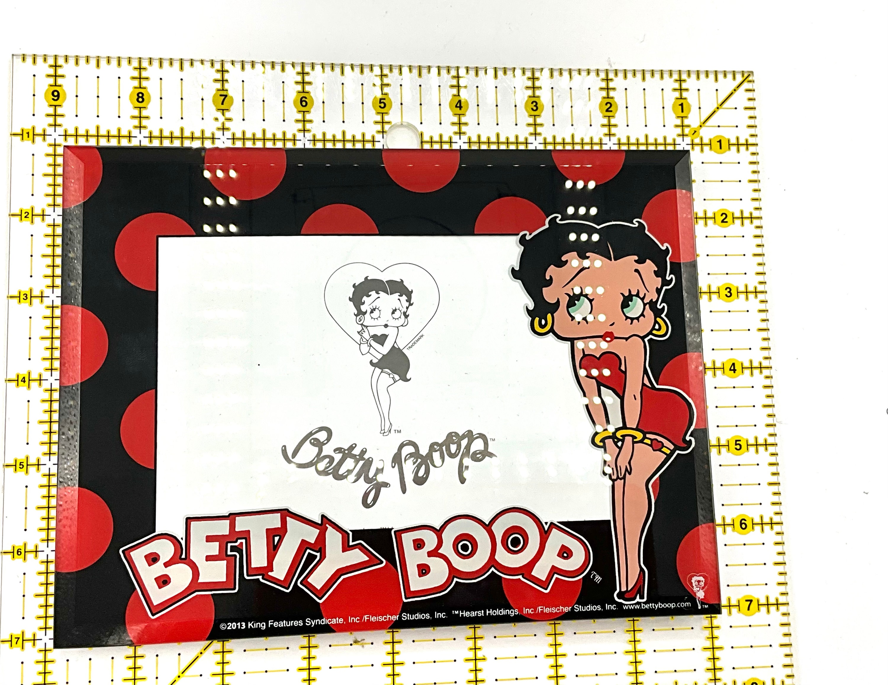 Gorgeous and Vintage Betty Boop Picture Frame, Betty With Red
