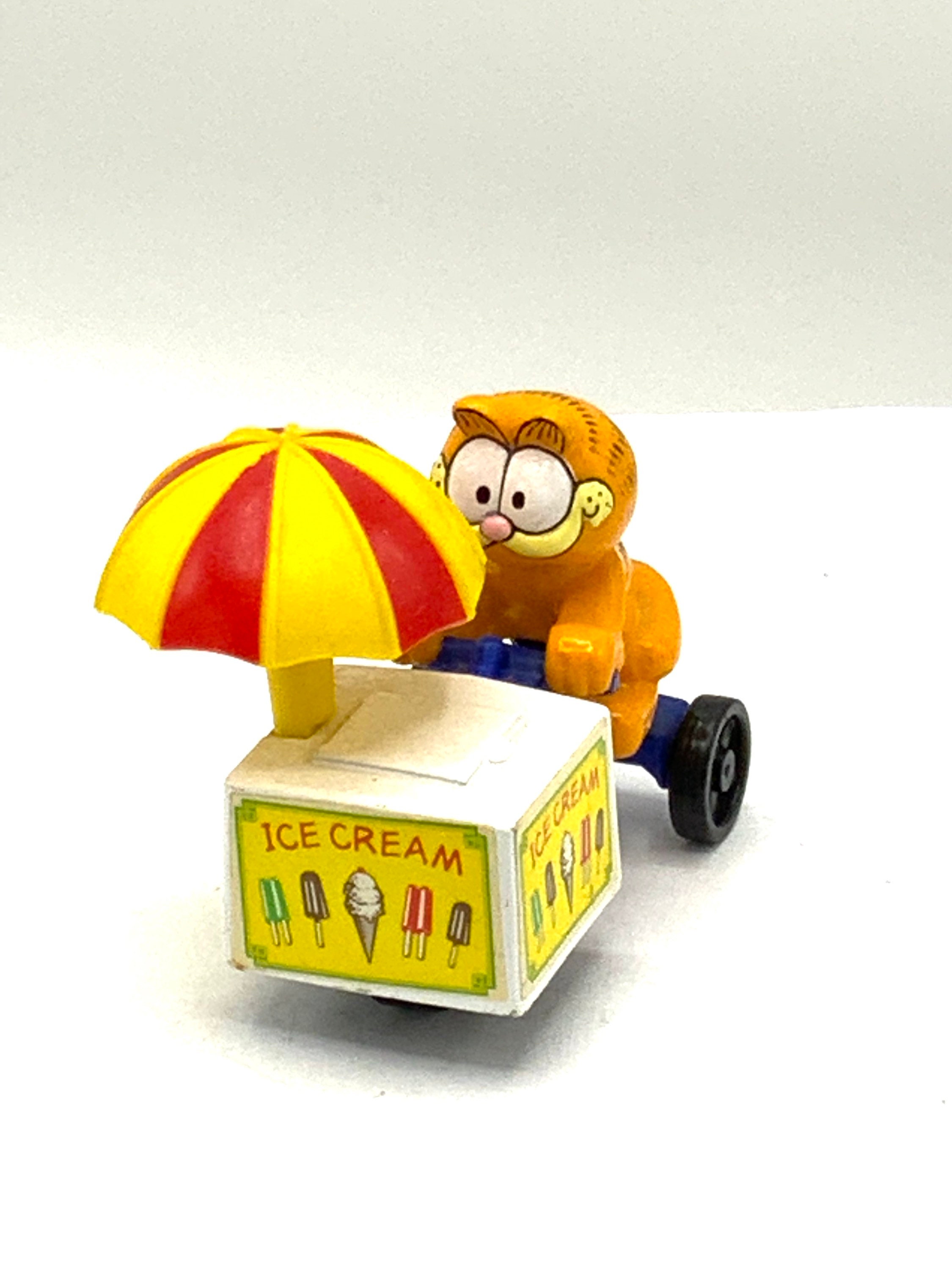 Gorgeous Collectible Garfield With Ice Cream Car, Cat, Orange 