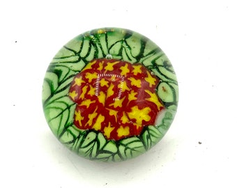 Gorgeous collectible and vintage millefiori Multicolored round paperweight, by By Murano but no market