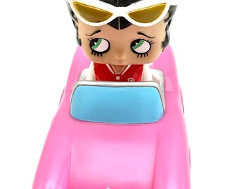 Gorgeous Collectible Betty Boop Bobblehead With a Pink Car, Bobble