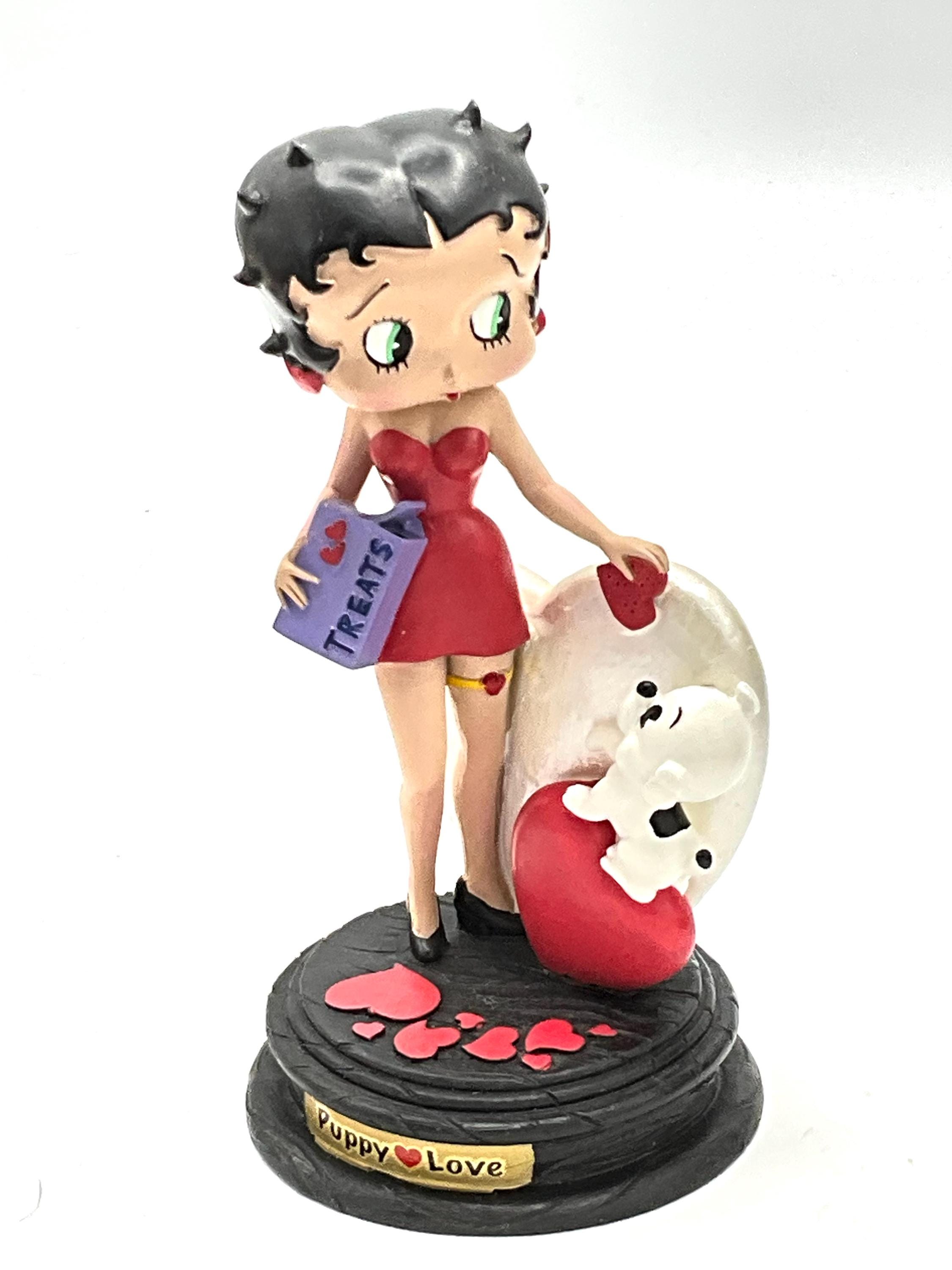 Gorgeous Collectible and Vintage Betty Boop Puppy Love, Doll and
