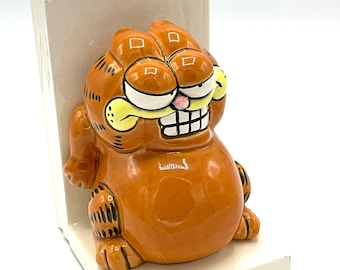 Gorgeous Collectible and Vintage Garfield Bookends, Figurine Set