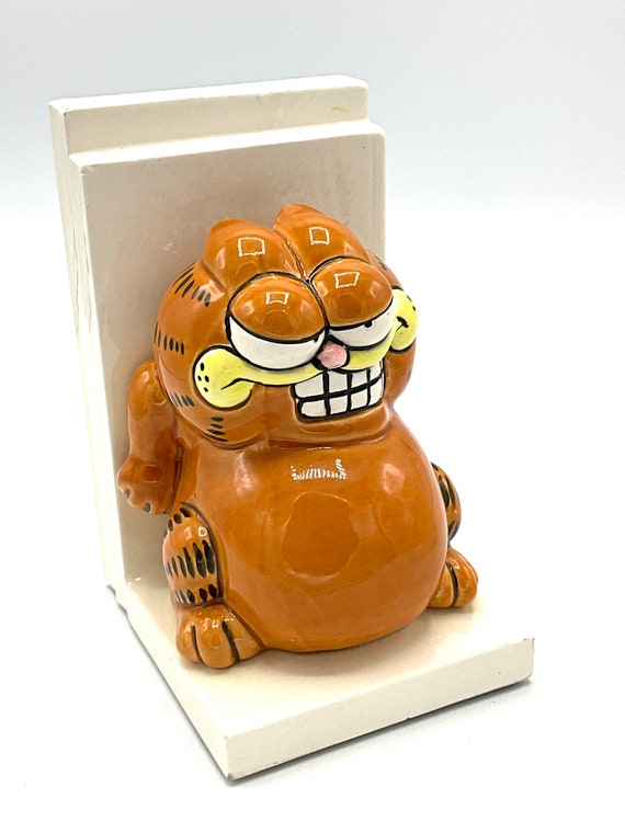 Gorgeous Collectible and Vintage Garfield Bookends, Figurine Set
