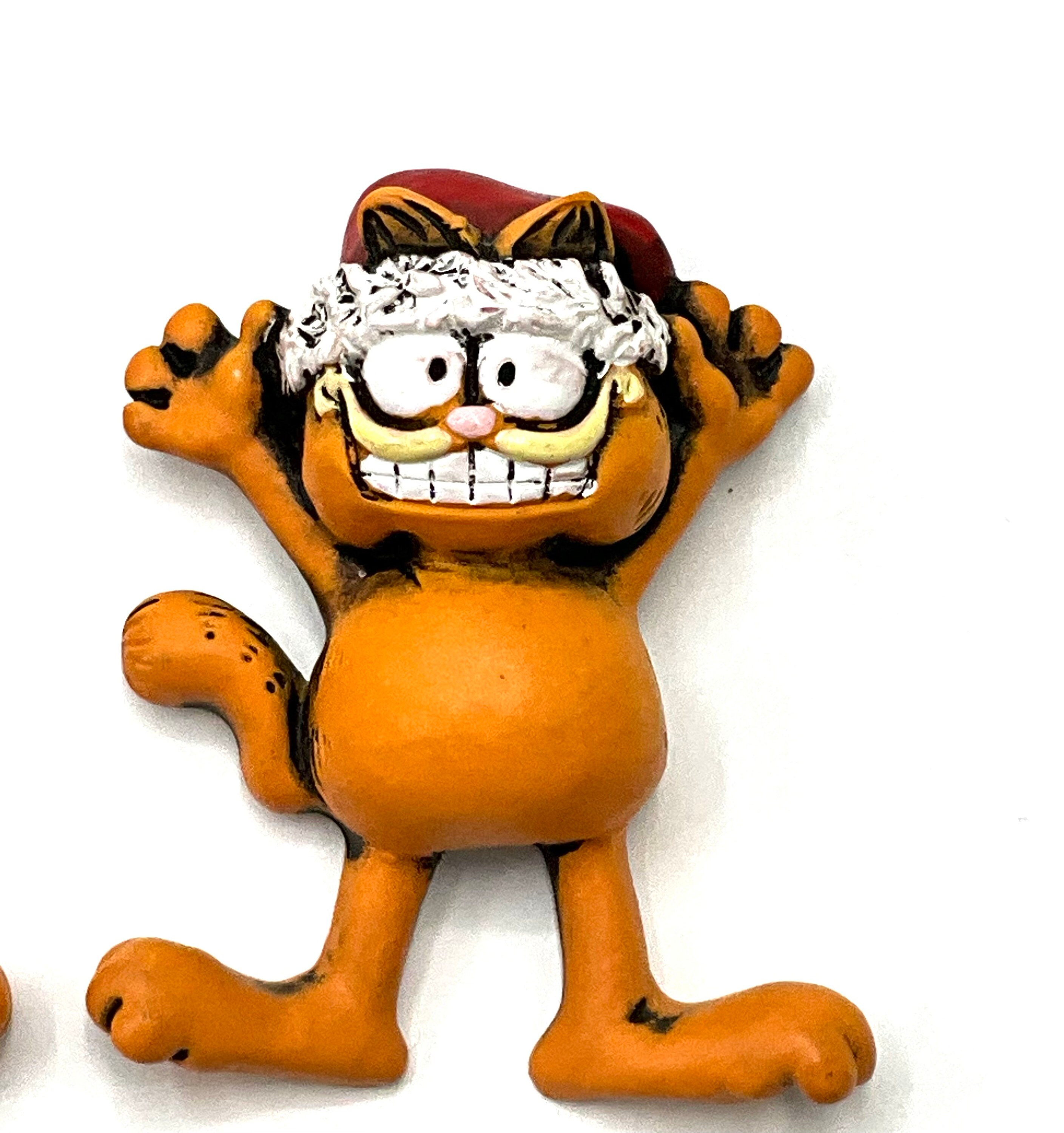 Gorgeous Collectible and Vintage Garfield Magnet Refrigerator ...