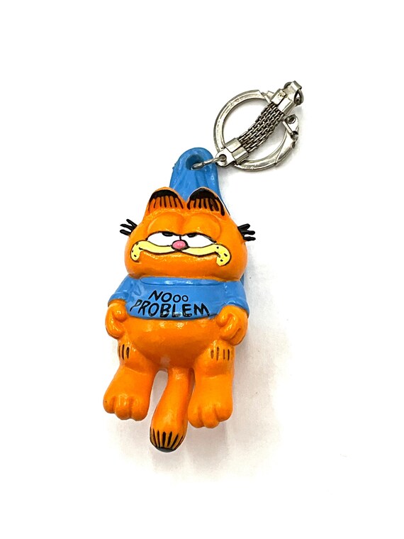 Gorgeous Collectible or Vintage Garfield is Figurine or Keychain