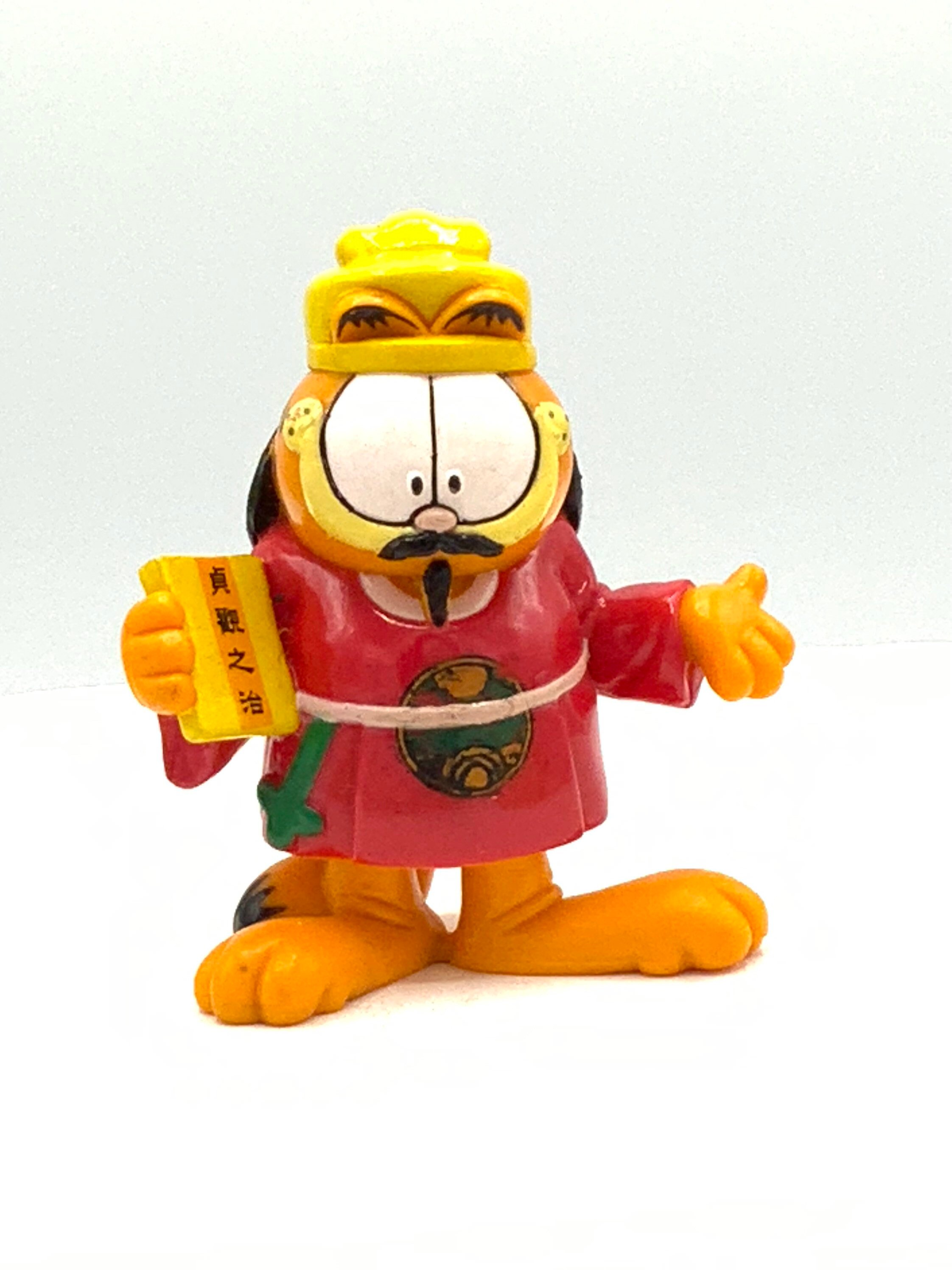 Gorgeous Collectible and Vintage Garfield as Asian, Figurine