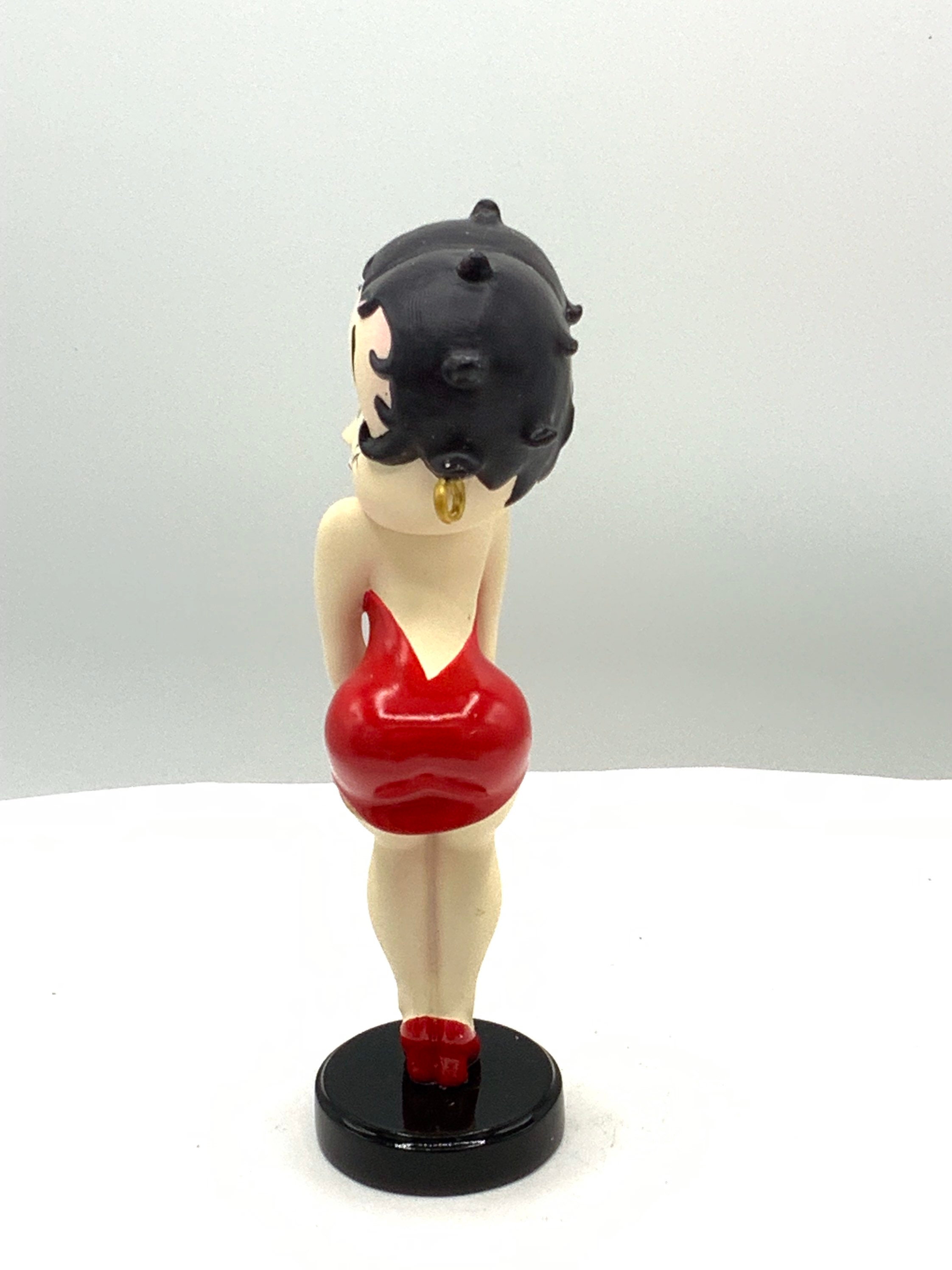 Gorgeous Collectible Betty Boop Figurine, With Red Dress, New With