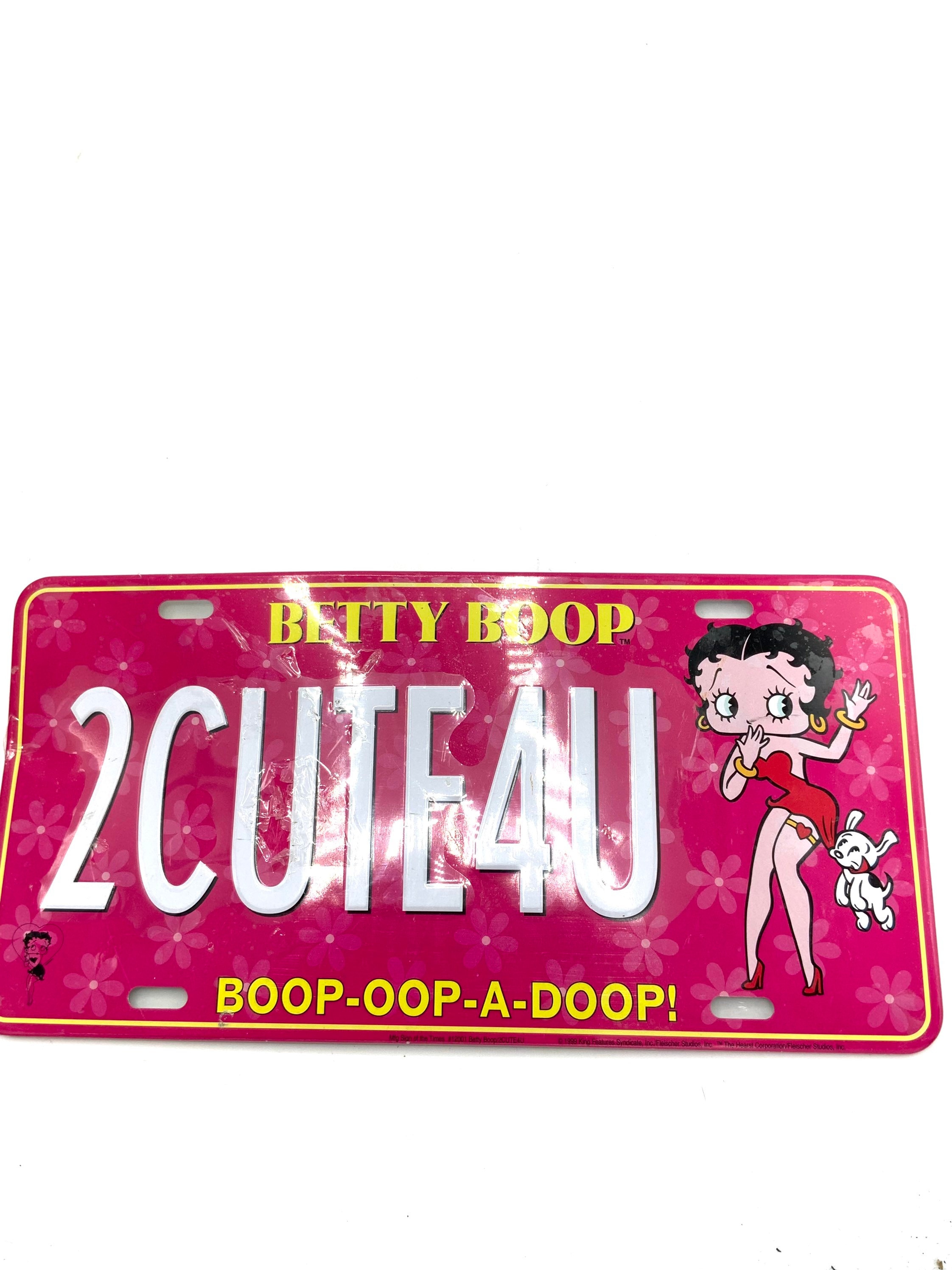 Gorgeous Collectible and Vintage Betty Boop Car Plate, Lice Plate