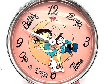 Gorgeous collectible and Vintage Betty Boop light pink with Pudgy, alarm desk.