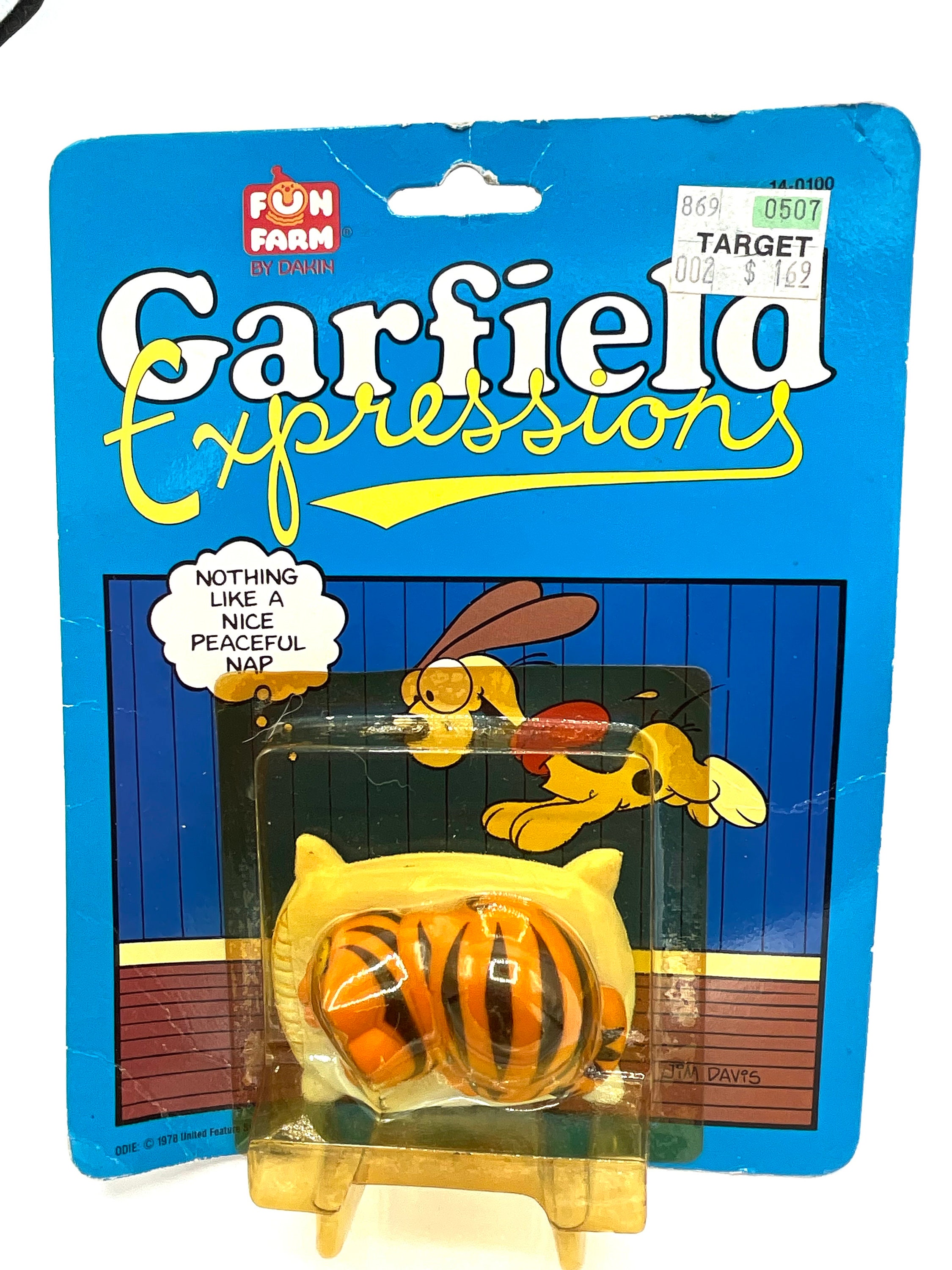 Garfield ベッドで寝るフィギュア 1978年製 Garfield ベッドで寝るフィギュア 1978年製 Garfield ベッドで
