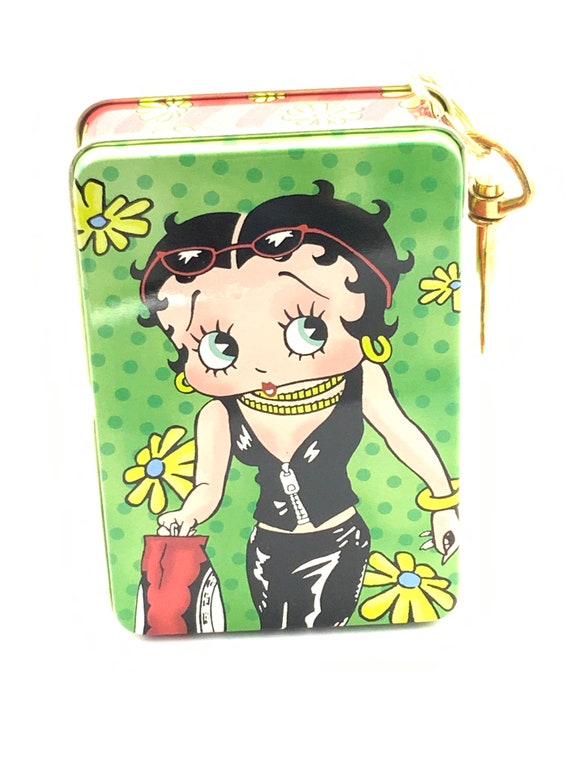 Gorgeous collectible and vintage Betty Boop tin b… - image 8