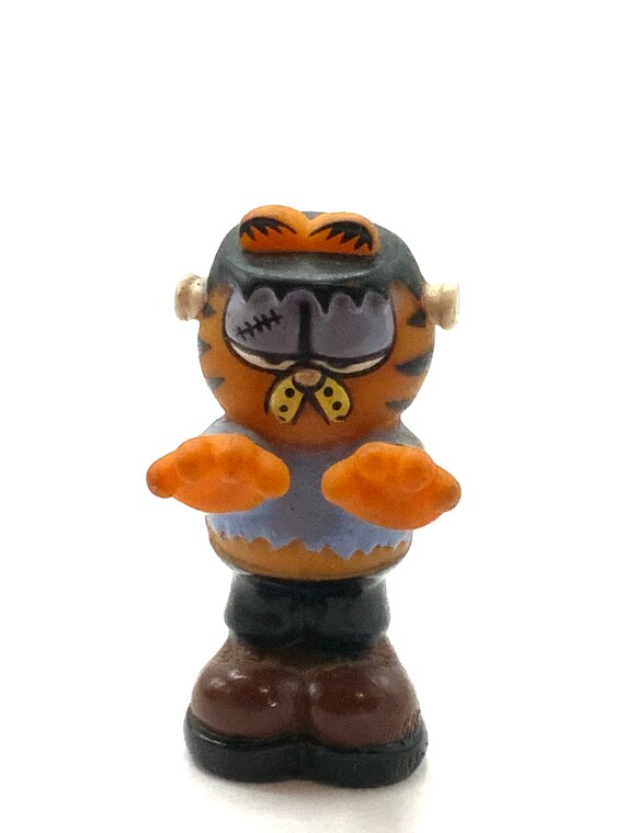 Gorgeous Collectible and Vintage Mr. Garfield, Frankenstein as