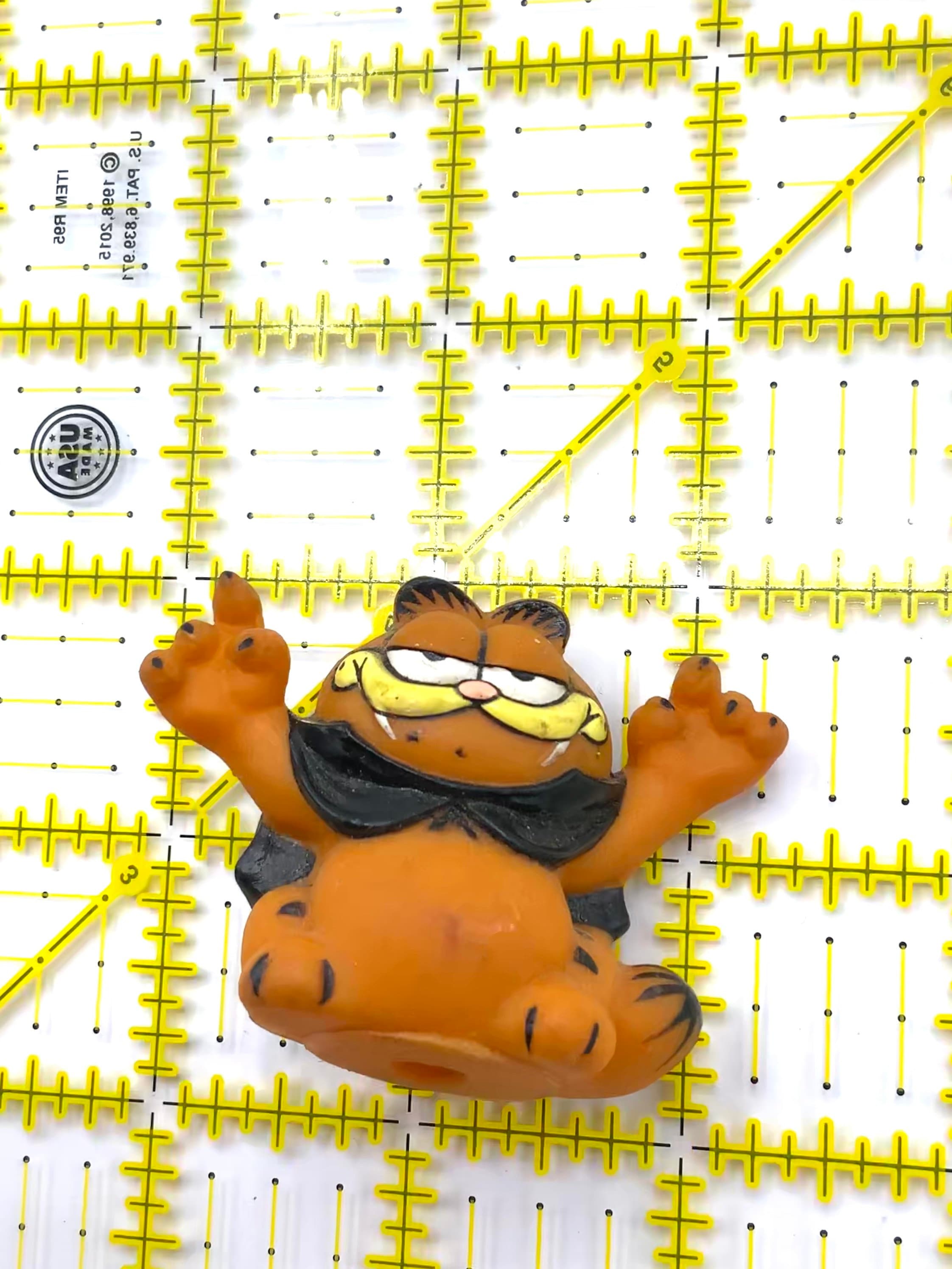 Vintage Mr. Garfield as a Vampire, Figurine, Cat, Orange. - Etsy