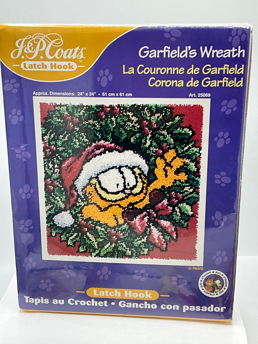 Collectible and Vintage Garfield Wreath J&P Coats Crochet Holiday, Latch Hook, Cat