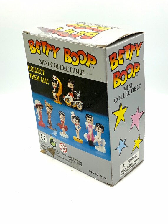 Gorgeous Collectible and Vintage Betty Boop as Statue of Liberty