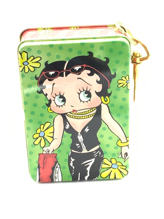 Gorgeous collectible and vintage Betty Boop tin b… - image 4