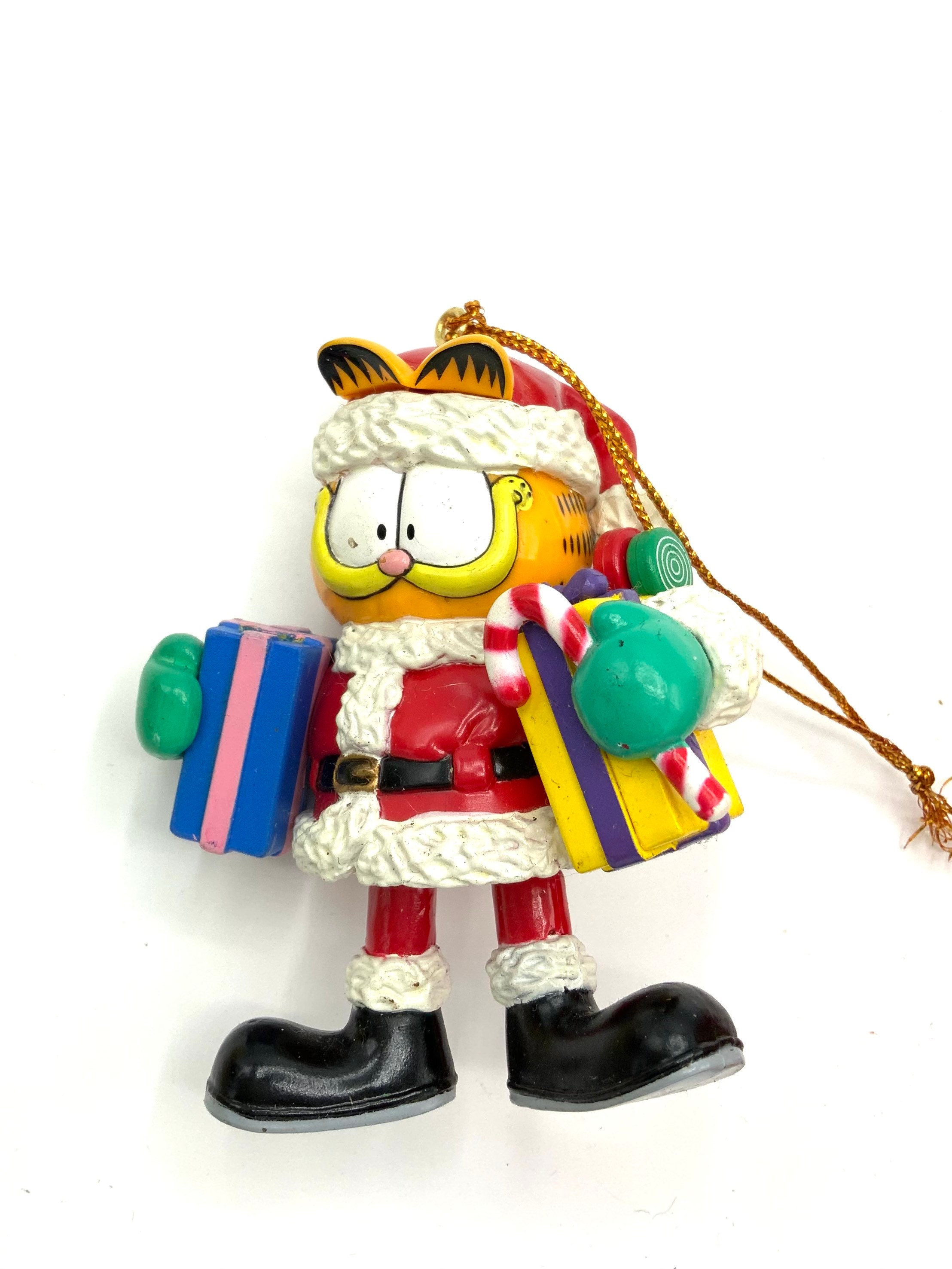 Gorgeous Collectible and Vintage Ornament as Garfield as Santa