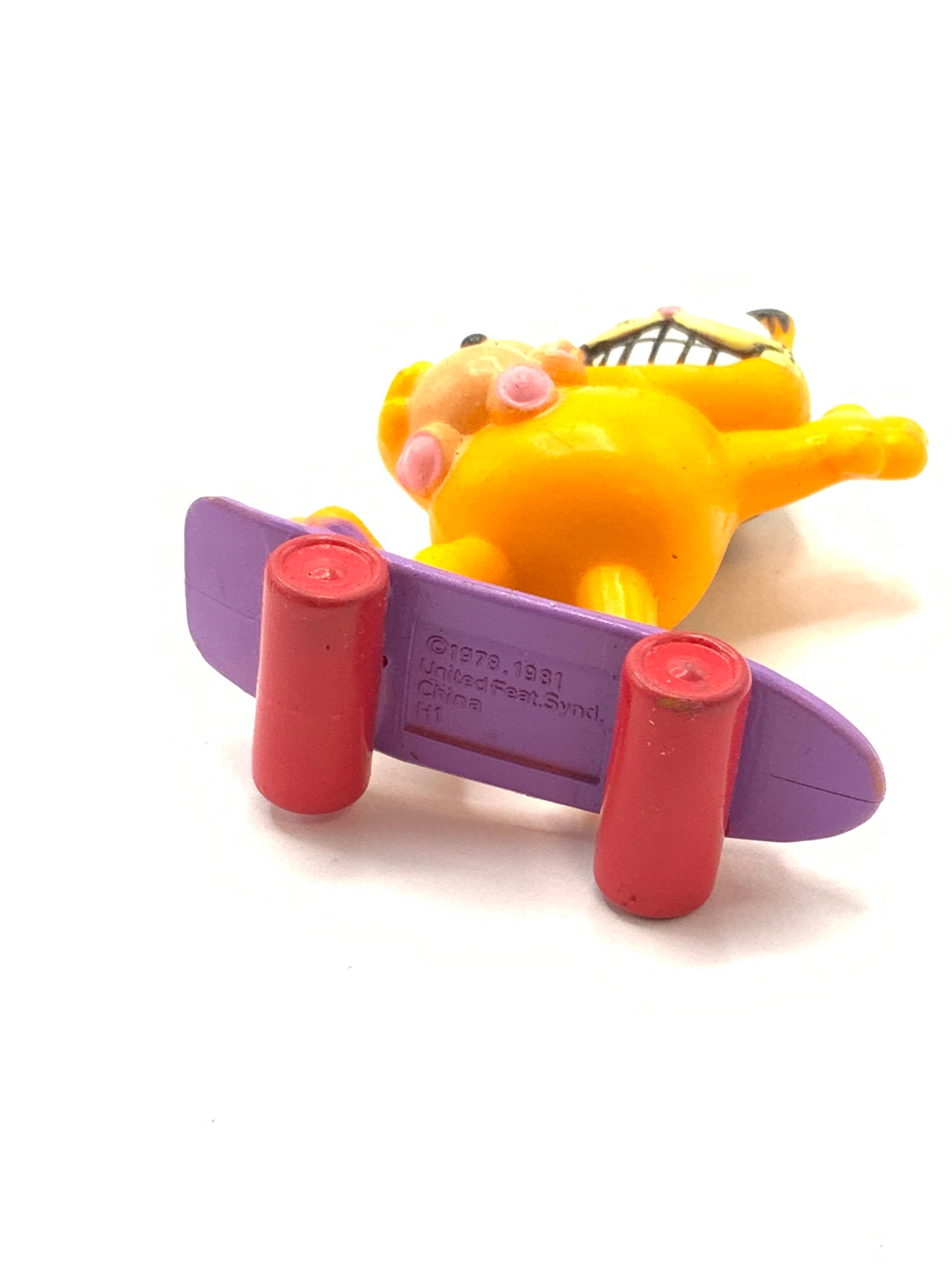 Vintage Garfield Skateboard Figurine, Cat, Orange. - Etsy