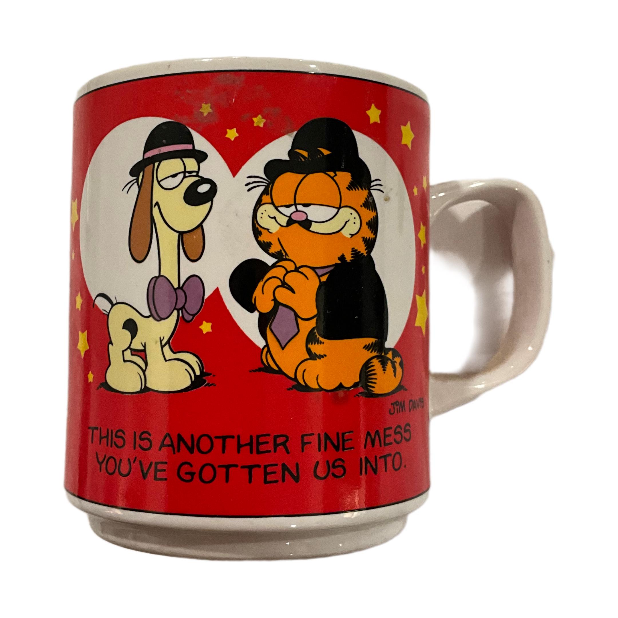 Gorgeous Collectible and Vintage Garfield and Odie Mug, Coffee, Cat, This is Another Fine Mess You Have Gotten Us Into