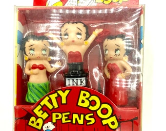 Gorgeous collectible and vintage Betty Boop  set of three pens, office.
