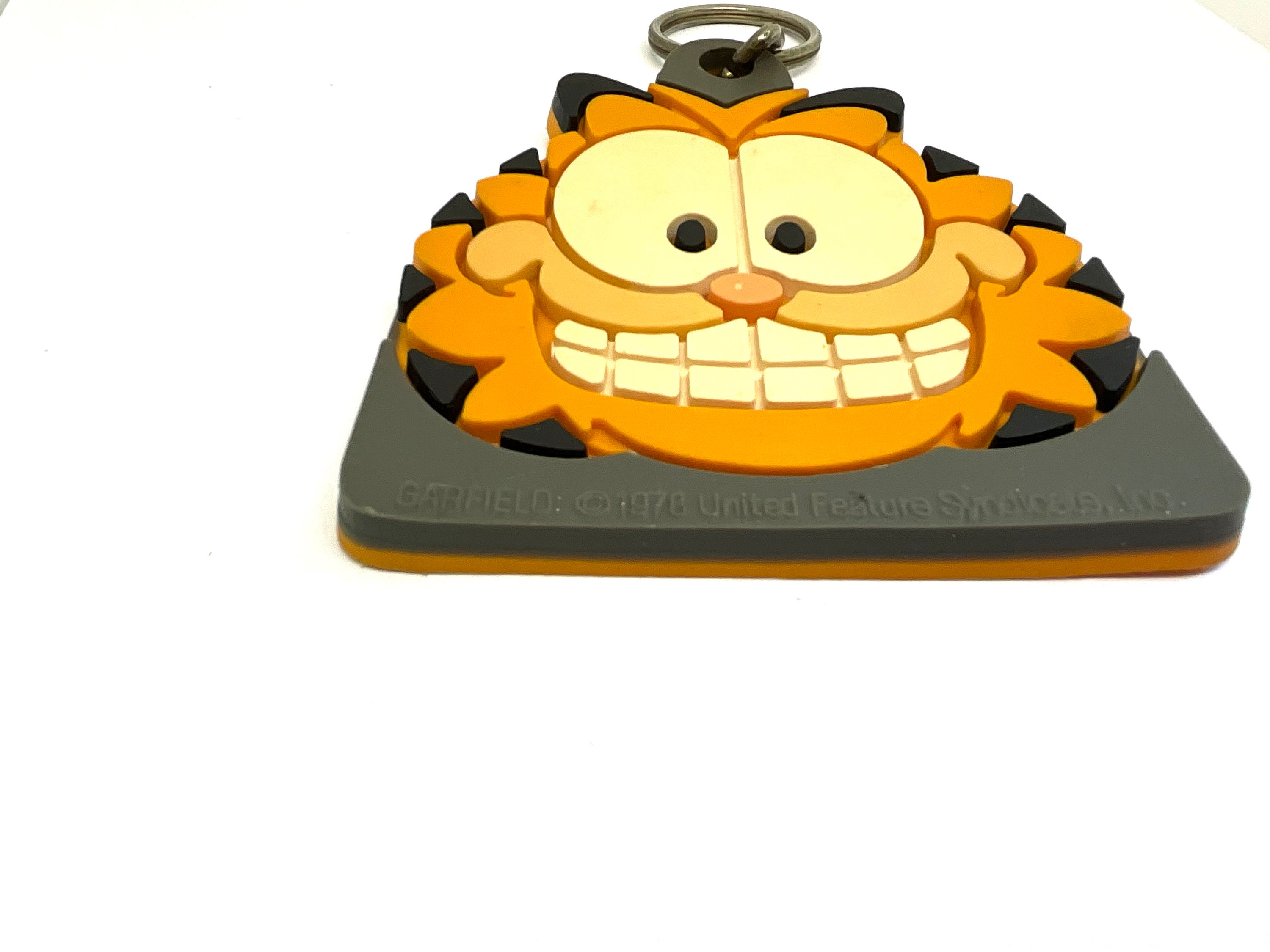 Gorgeous Collectible and Vintage Garfield, Orange, Cat, Keychain