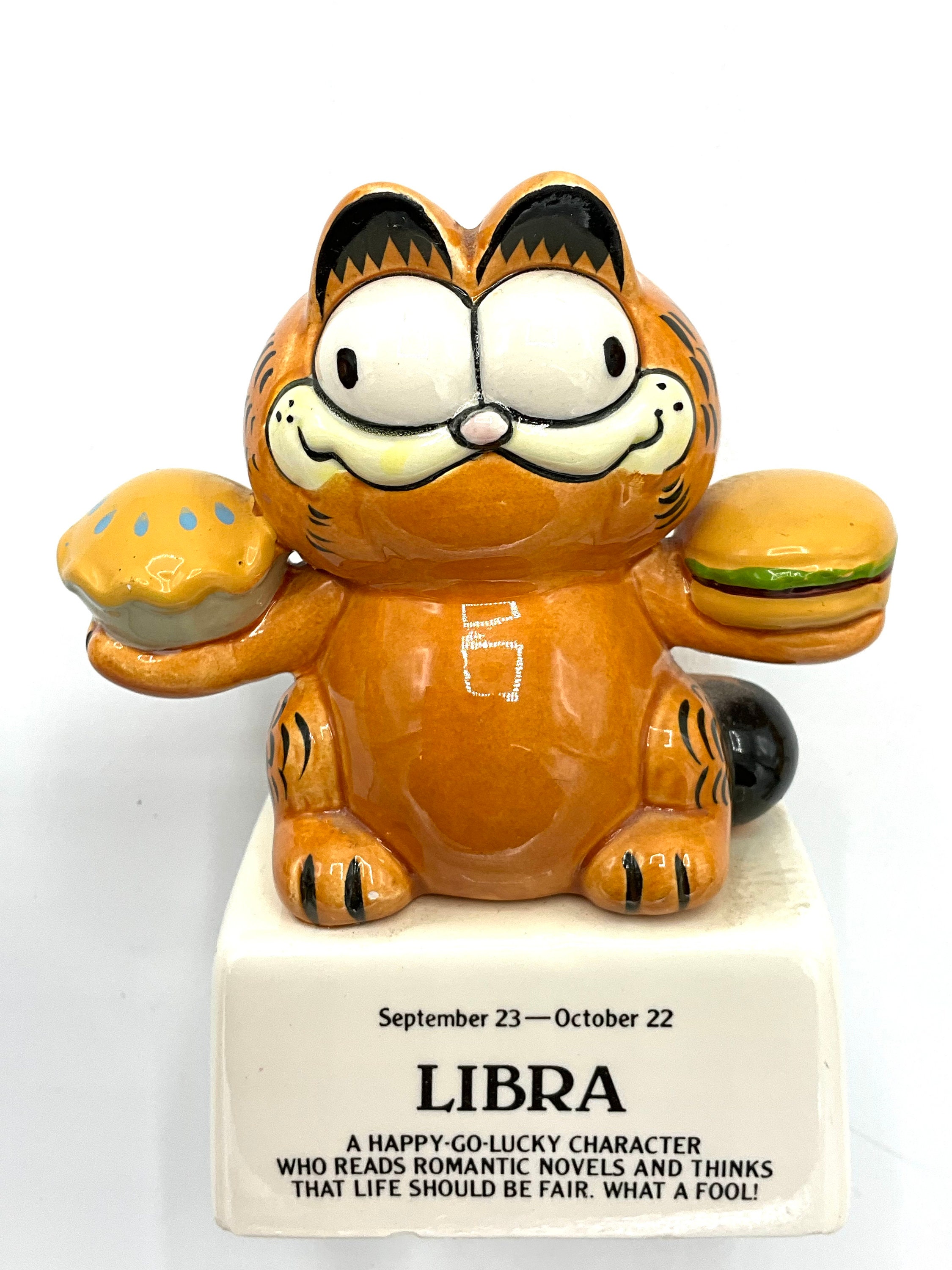 Gorgeous Collectible and Vintage Porcelain Garfield as Libra