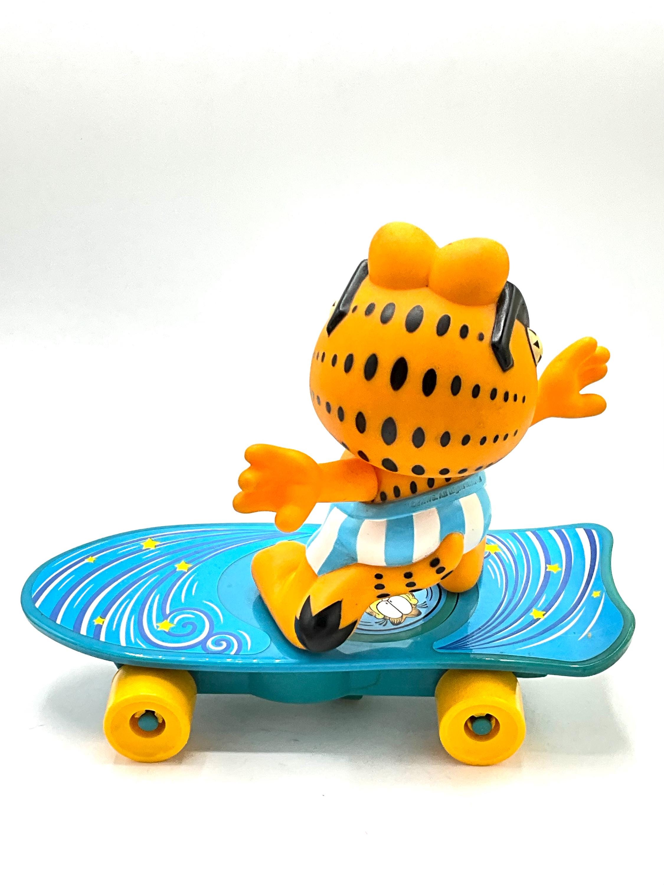 PALACE SKATEBORDS GARFIELD TOY ガーフィールド s-l400.jpg