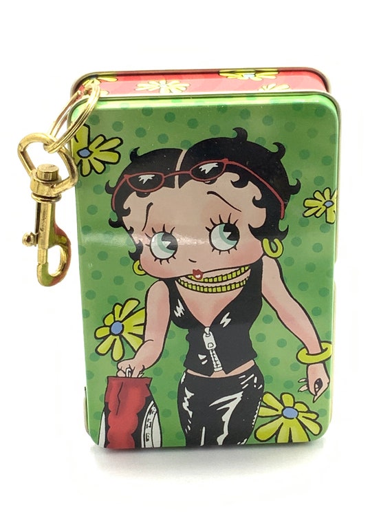 Gorgeous collectible and vintage Betty Boop tin b… - image 6