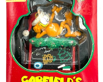 Vintage Garfield ornament, Christmas.