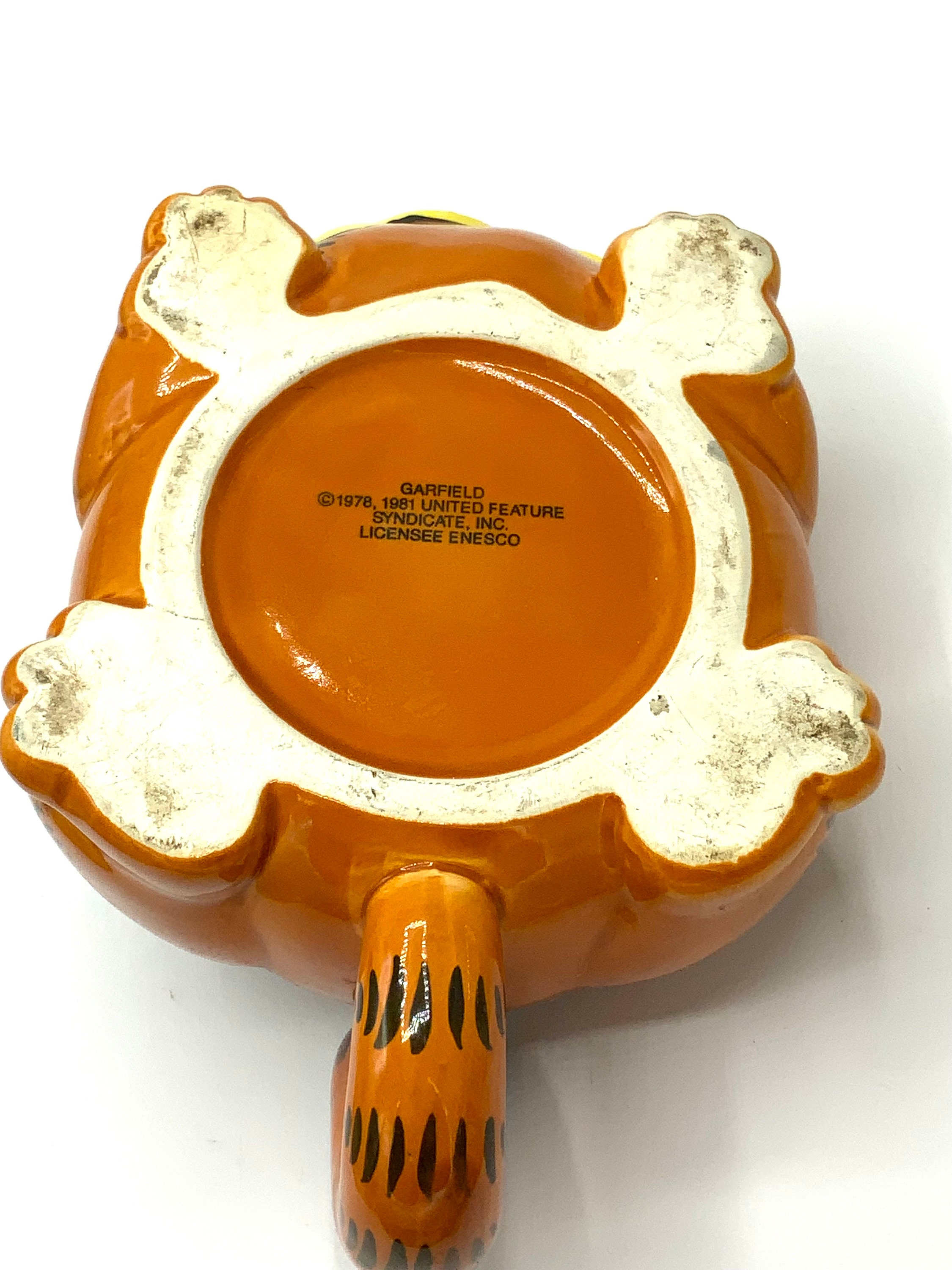 Gorgeous Collectible and Vintage Rare Garfield Flower Pot, Cat