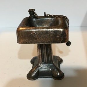 Vintage sink