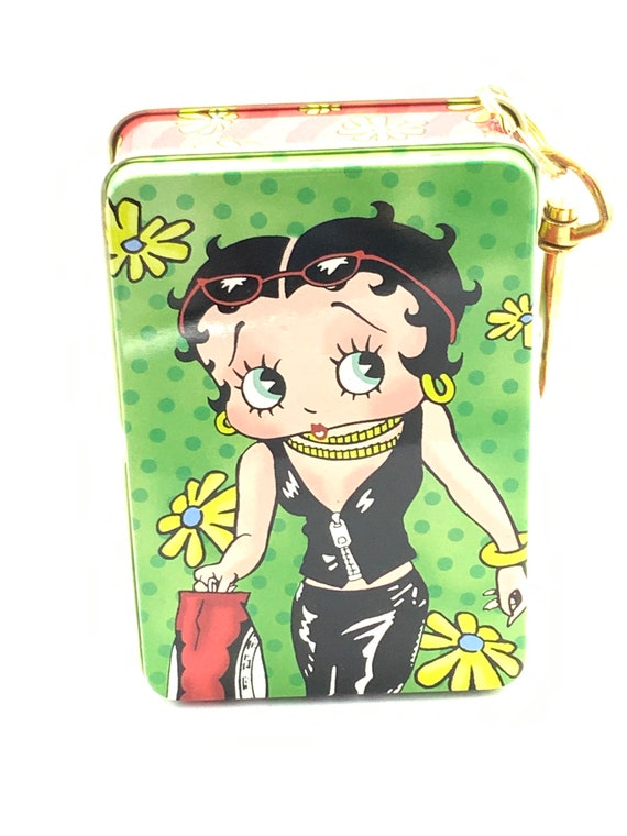 Gorgeous collectible and vintage Betty Boop tin b… - image 5