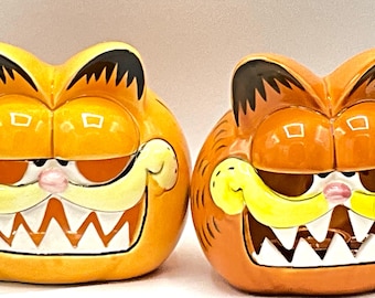 Gorgeous Collectible and Vintage Garfield Candle Holder, Cat