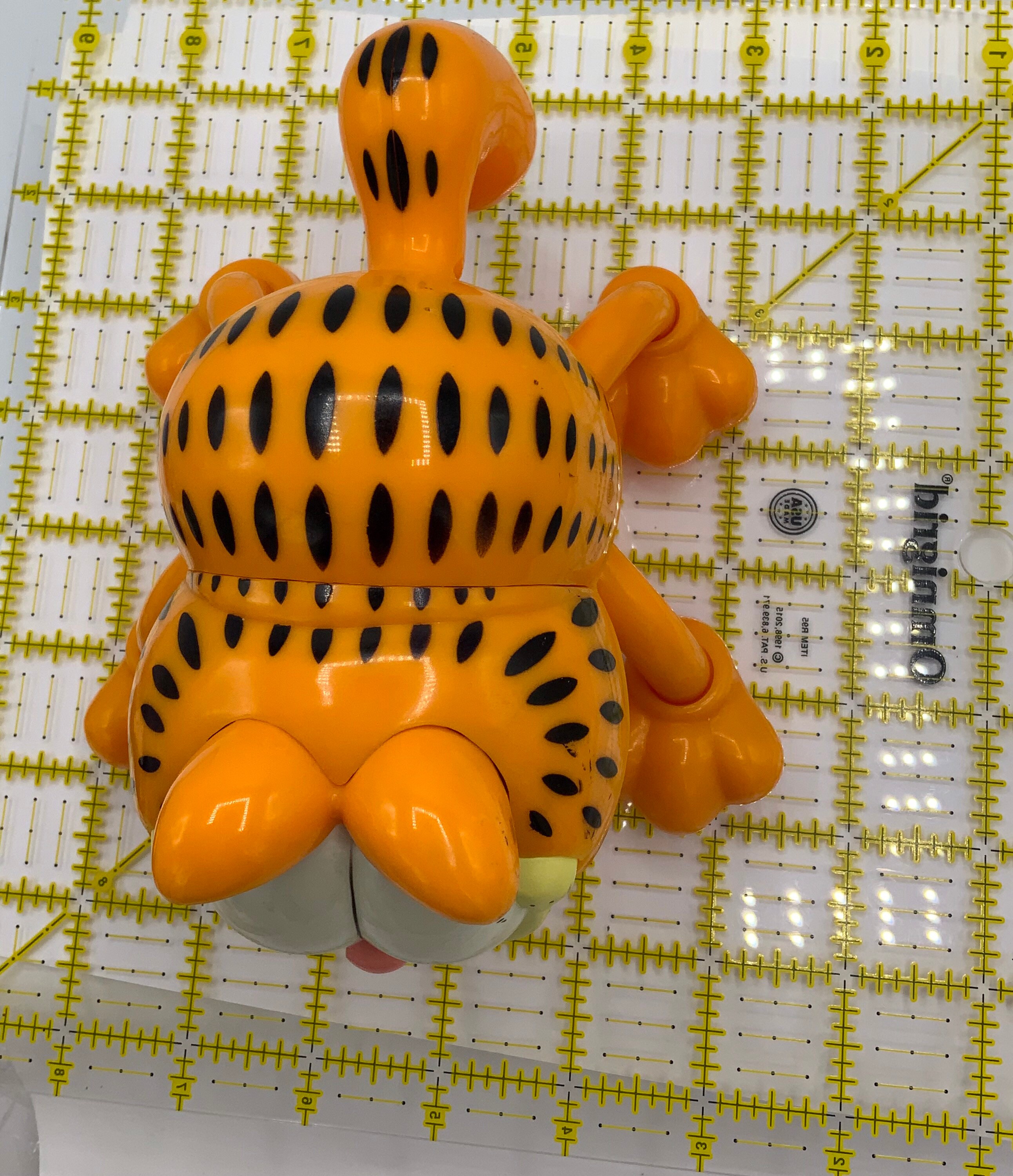 Gorgeous Collectible and Vintage Garfield Massager Hand Held