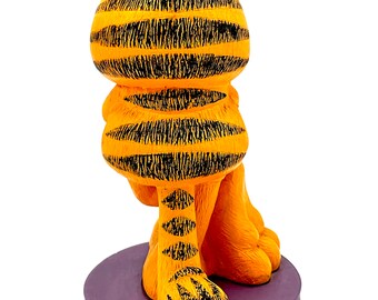 Gorgeous Vintage and Collectible Garfield Orange Figurine