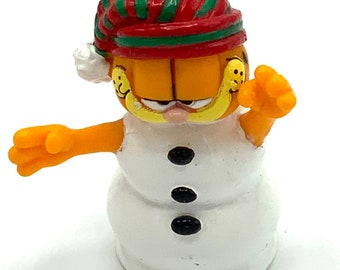 Gorgeous collectible and vintage ornament as Garfield as snowman. Cat, orange.