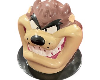 Gorgeous collectible and Vintage Taz Tasmanian Devil Medo Air Freshener 1996 by Looney Tunes.