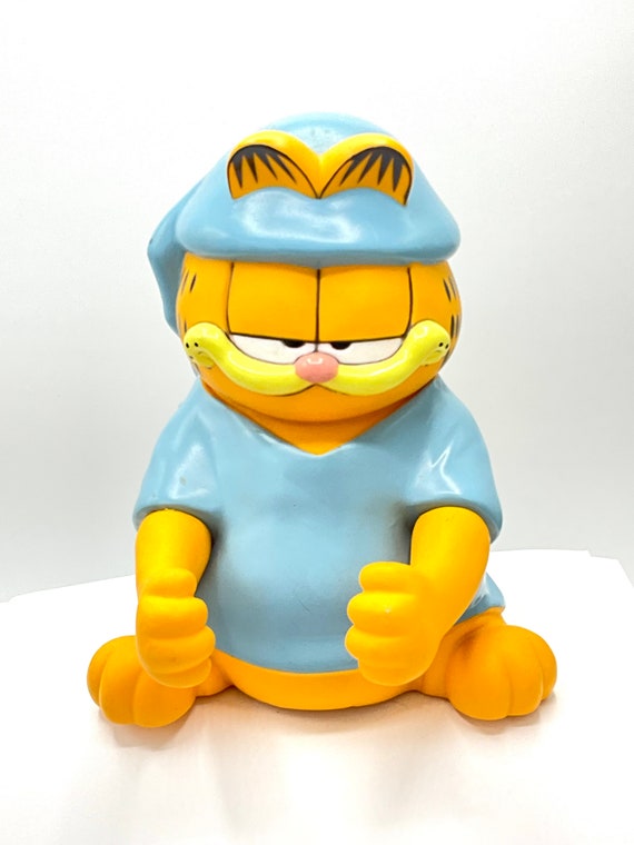 Gorgeous Collectible Piggy Bank as Garfield With PJ, Coin Bank