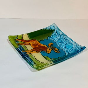 Vintage fused glass art ring dish with a Moose, multicolored image 8