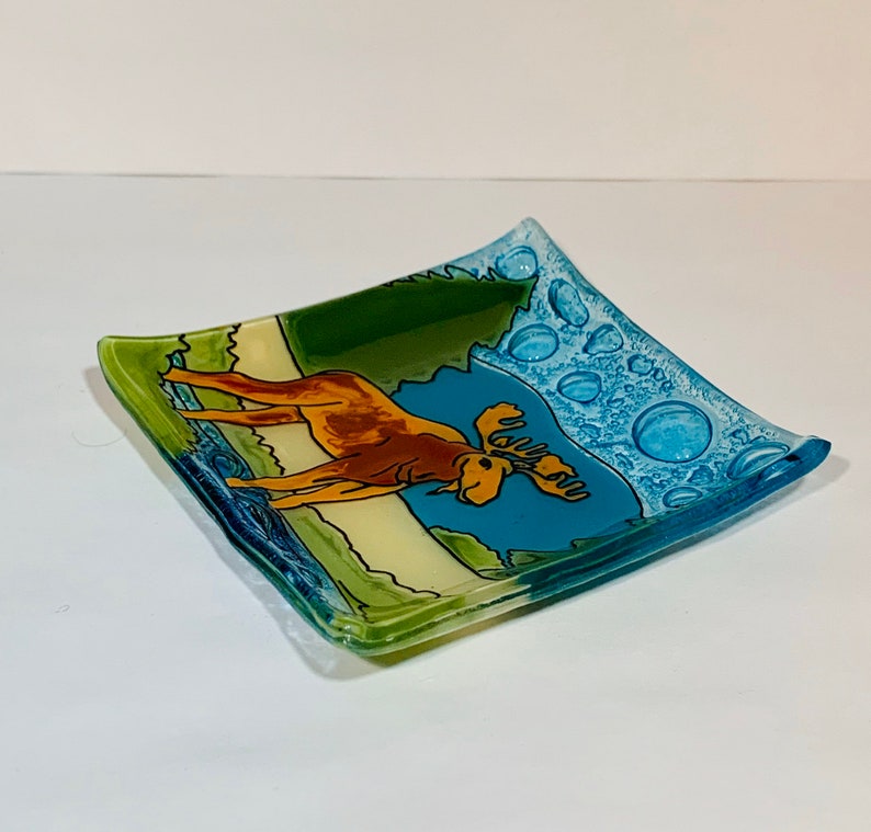 Vintage fused glass art ring dish with a Moose, multicolored image 8